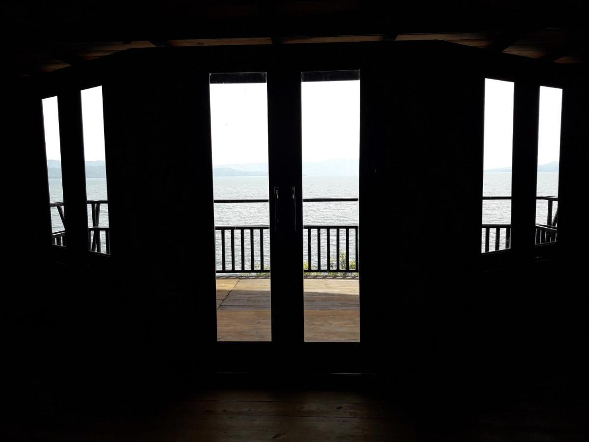 Pondok Berata Dapdap Balige Exterior photo