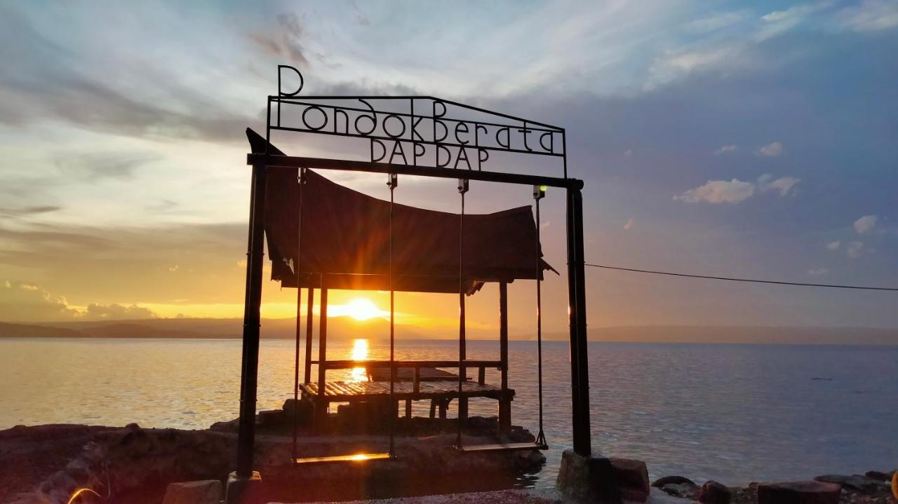 Pondok Berata Dapdap Balige Exterior photo